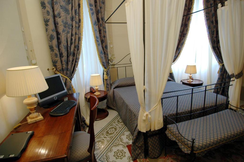Castello Montegiove Hotel Fano Cameră foto