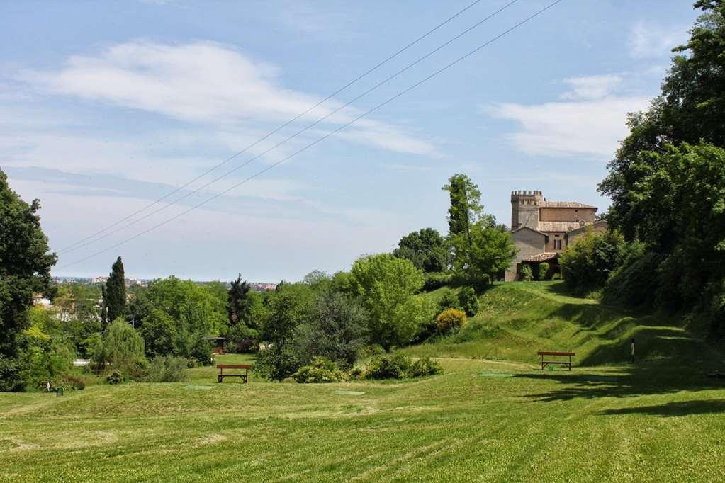 Castello Montegiove Hotel Fano Facilități foto